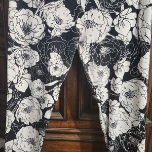 Floral Black and White Leggings